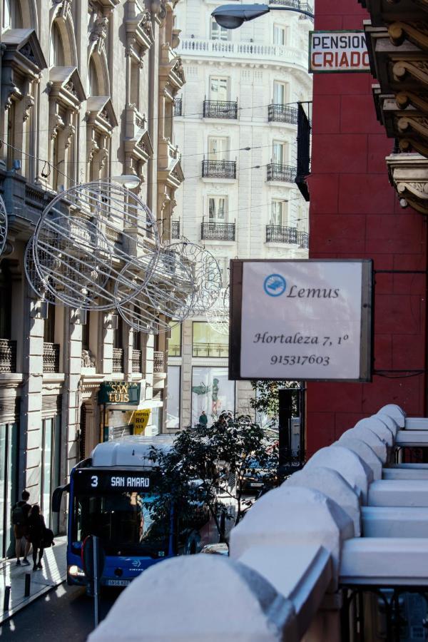 Casa Lemus Hotel Madrid Buitenkant foto