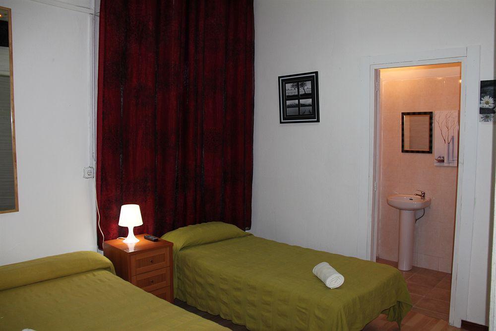Casa Lemus Hotel Madrid Buitenkant foto
