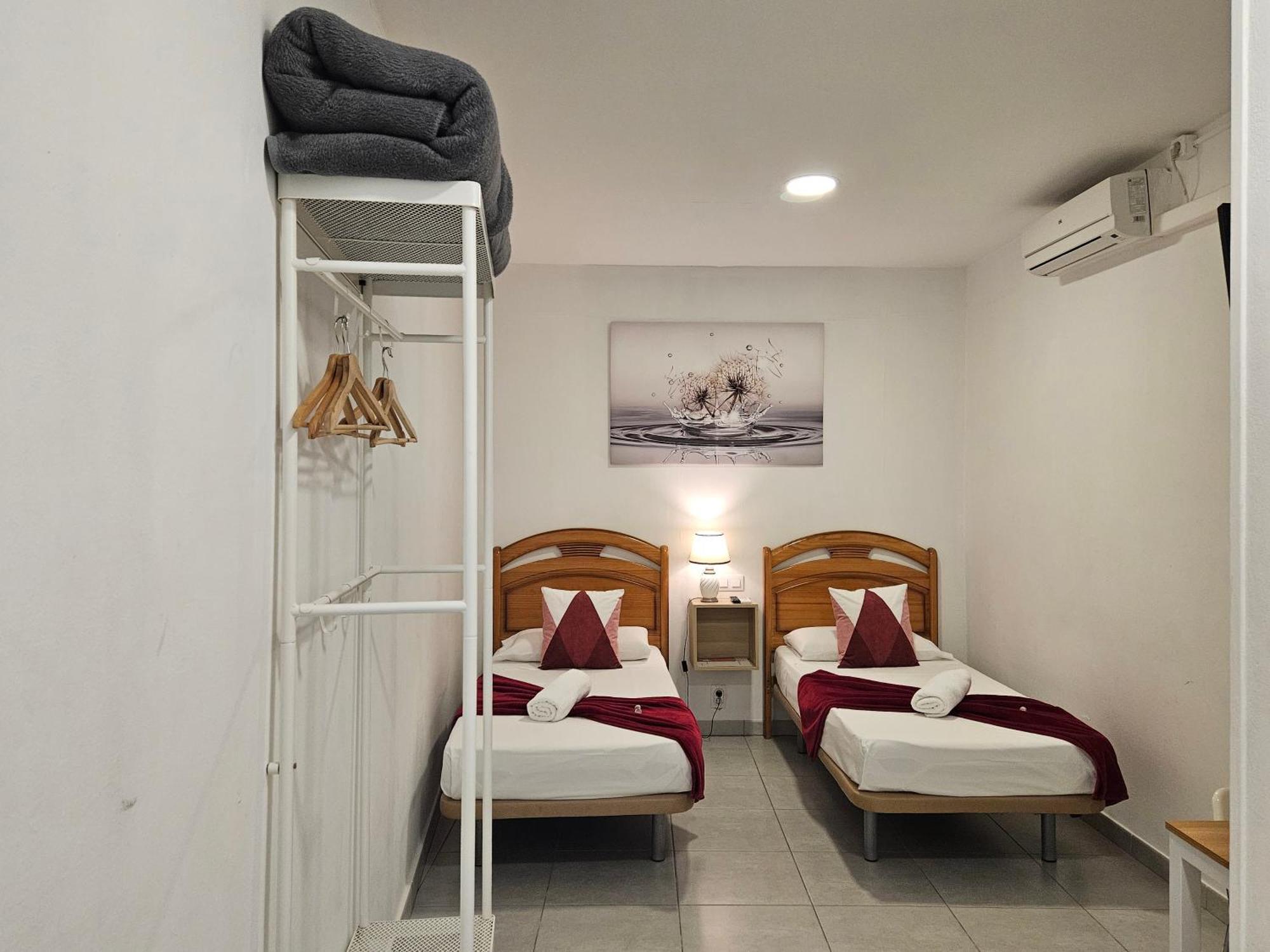 Casa Lemus Hotel Madrid Buitenkant foto